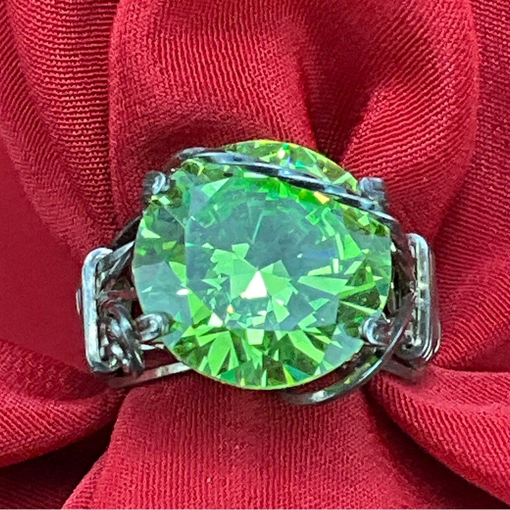 Handmade Wire Wrapped Ring Green Peridot Stone Statement Cocktail Ring Size 7